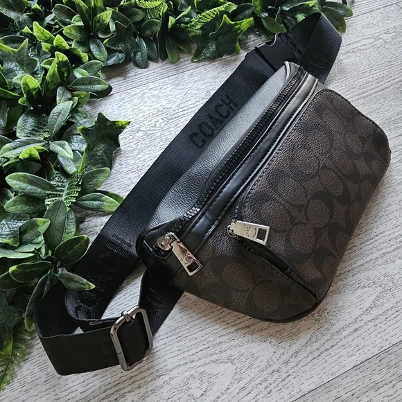 Coach Black and Brown Belt Bag - Picture 3 of 7